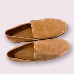 Vince Vero Cuoio Suede Espadrille Loafer. Soft Roast colored leather. Brand new!